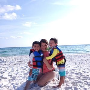 Meet your Posher, Arlina